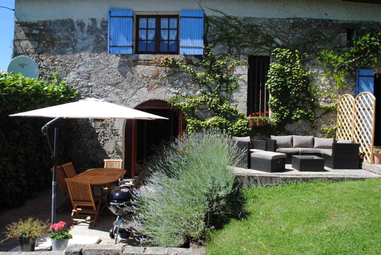 Meric Gites Dolmayrac Exterior photo